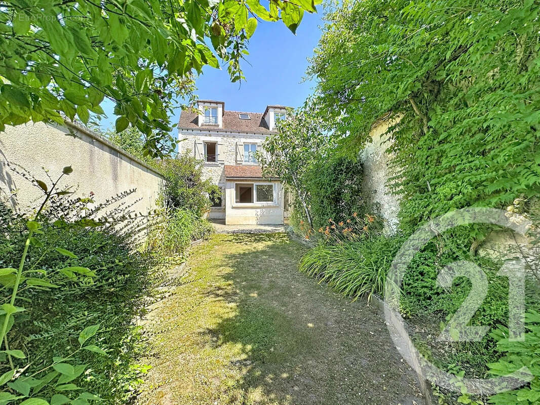 Maison 100 m² à Thomery  - photo 19