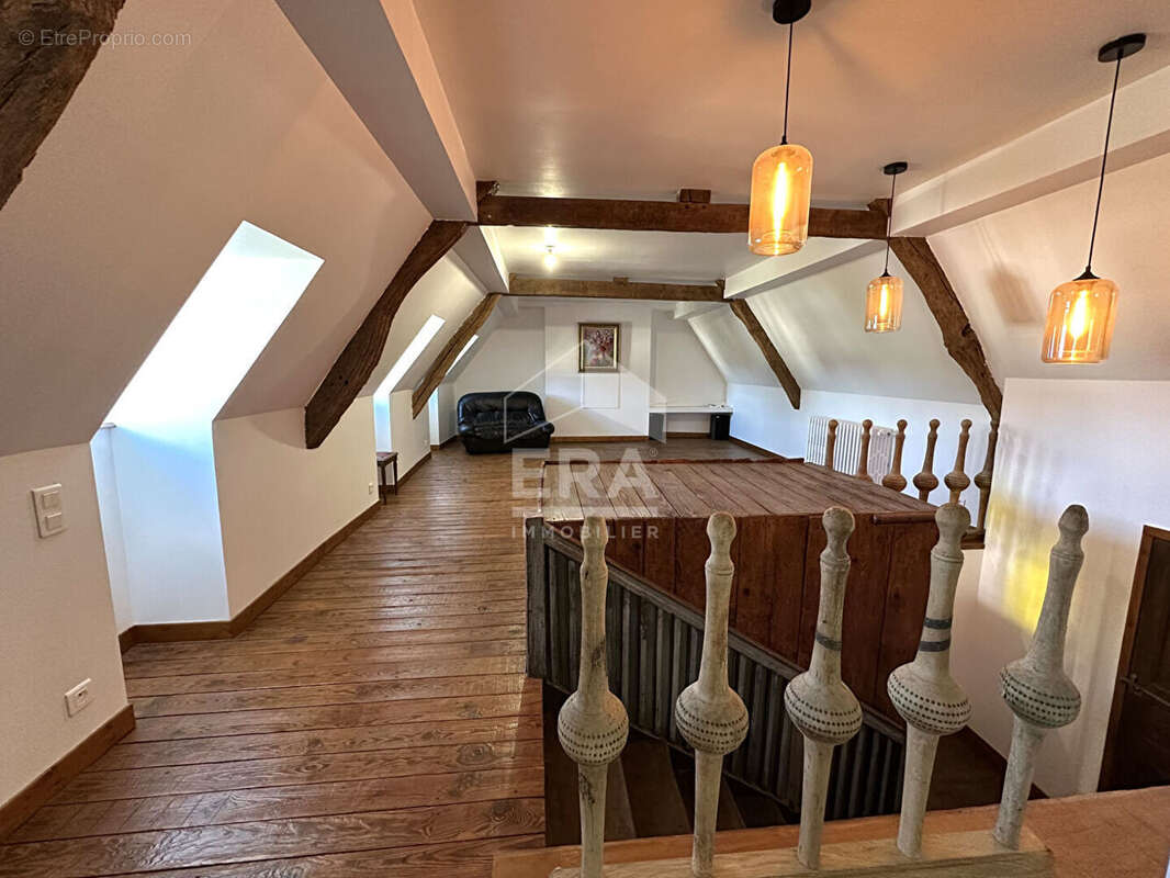 Maison à BERNAC-DEBAT