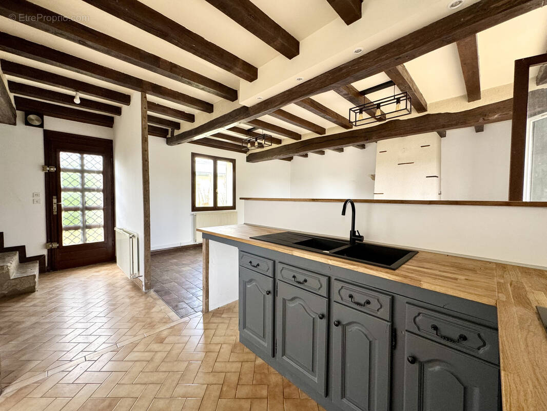 Maison à DAMMARIE