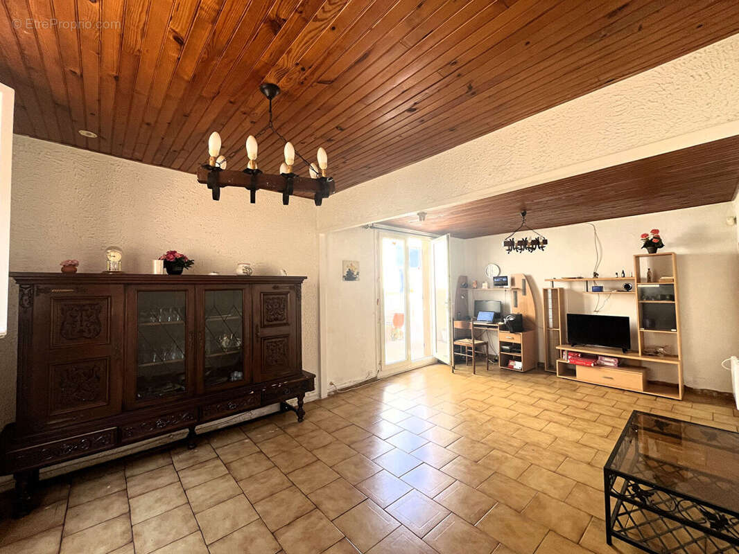 Photo 9 - Maison à SEPTEMES-LES-VALLONS