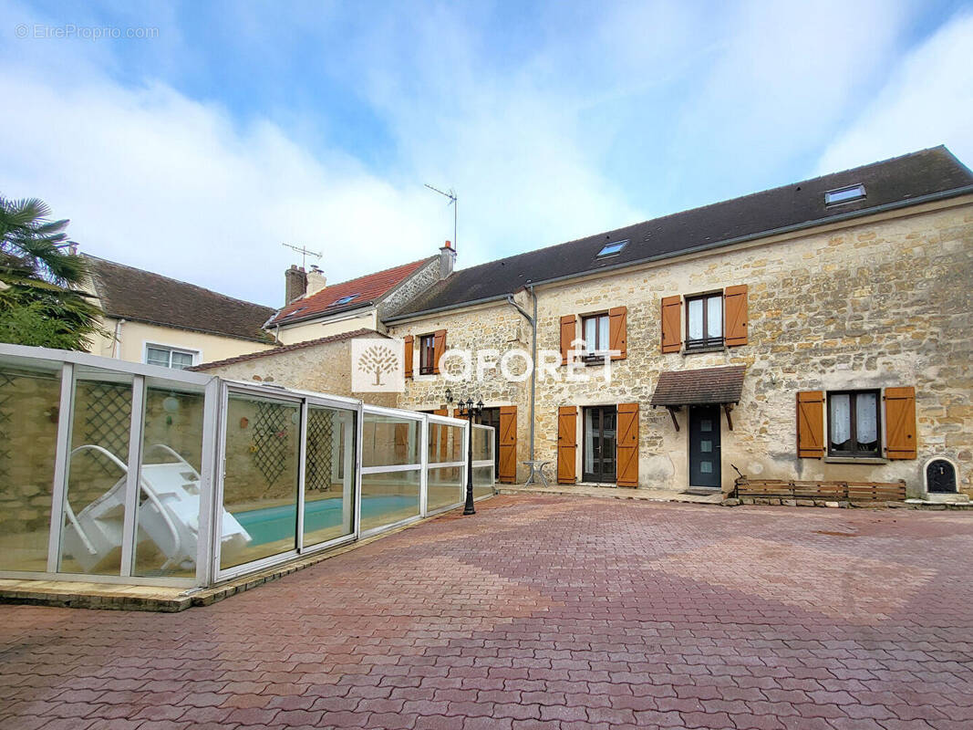 Maison à CORMEILLES-EN-VEXIN