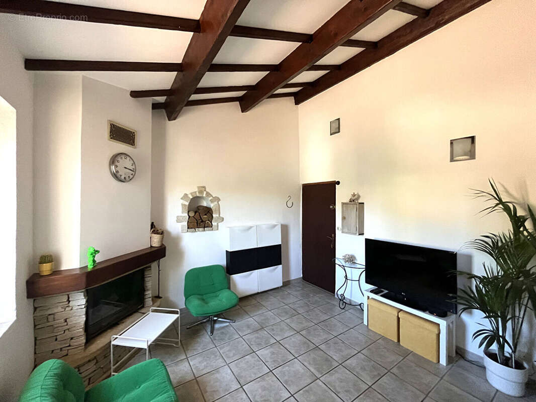 Appartement à SAUSSET-LES-PINS