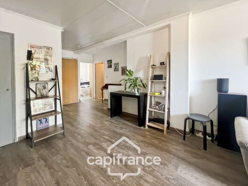 Appartement à LA FARLEDE
