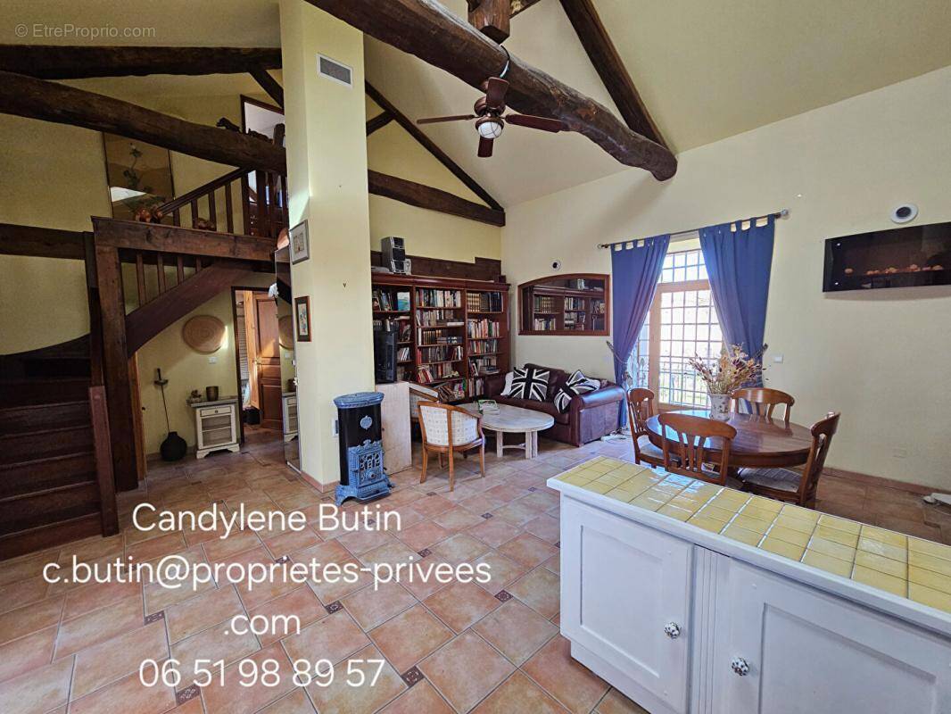Appartement à LA REDORTE