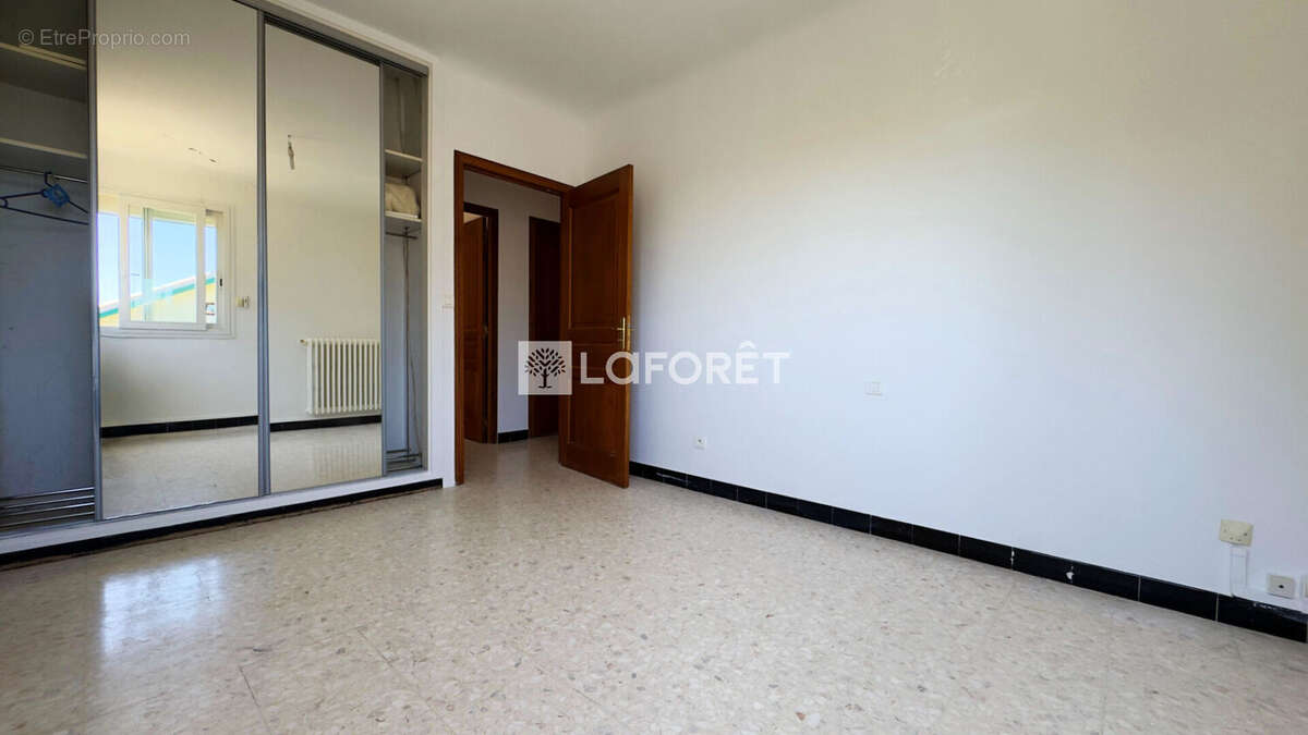 Maison Castelnau Le Lez 7 pièces 172 m2 - photo 9