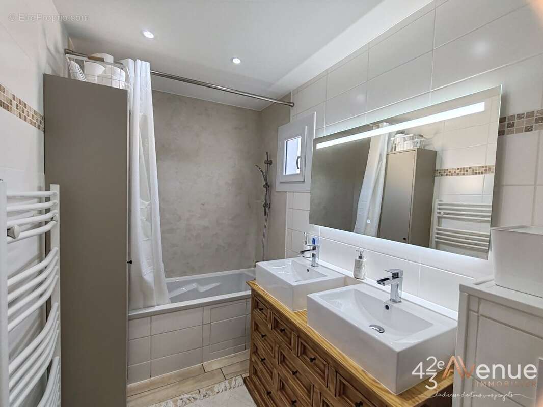 Maison 91 m² à Saint-Chamond  - photo 6