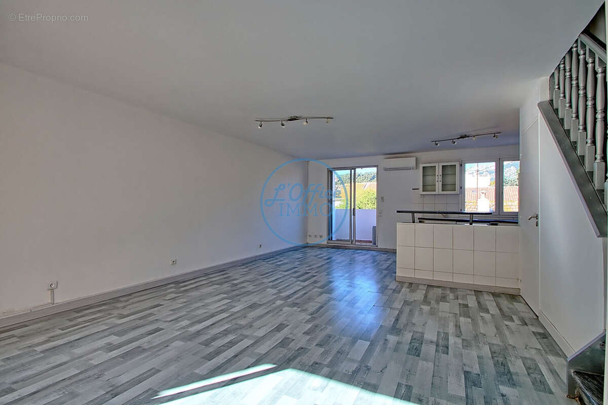 Appartement à LA GARDE