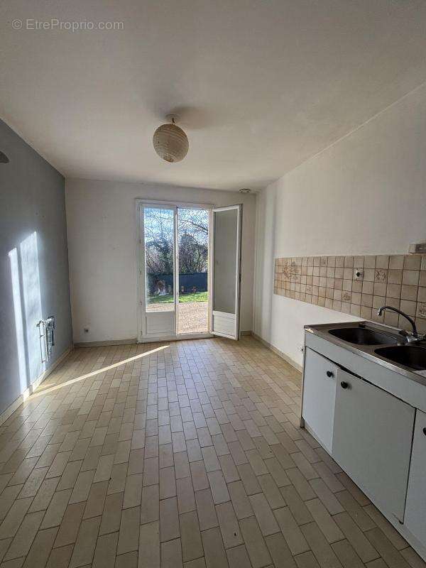 Maison à MANTHES