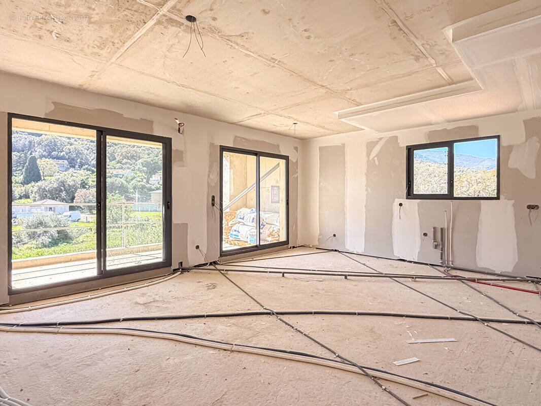 Appartement à BORGO