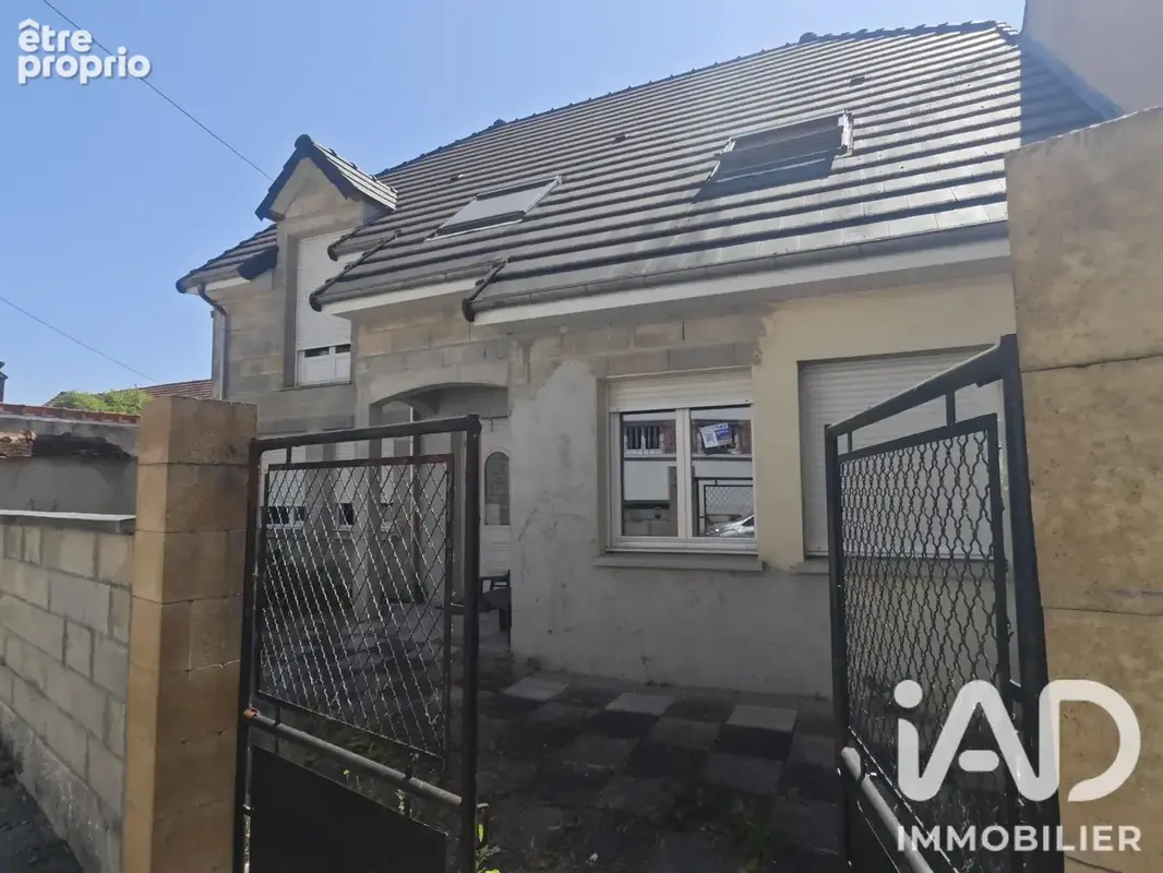 Photo 1 - Maison à ROMILLY-SUR-SEINE