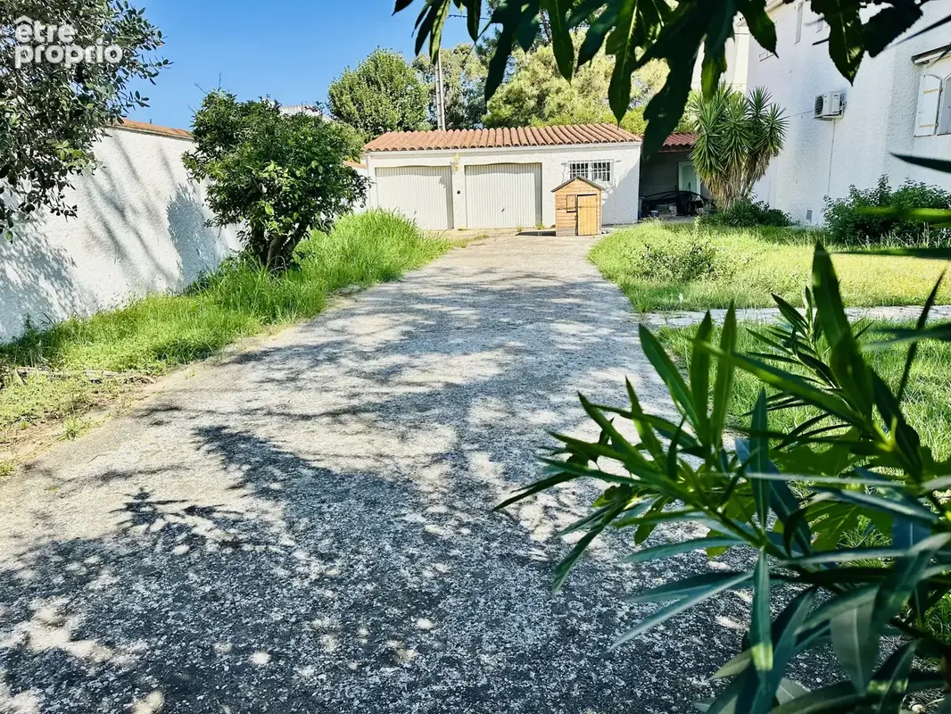 Vente Villa T4 avec deux garages doubles, 4 faces, et piscine 66430 Bompas. - photo 2