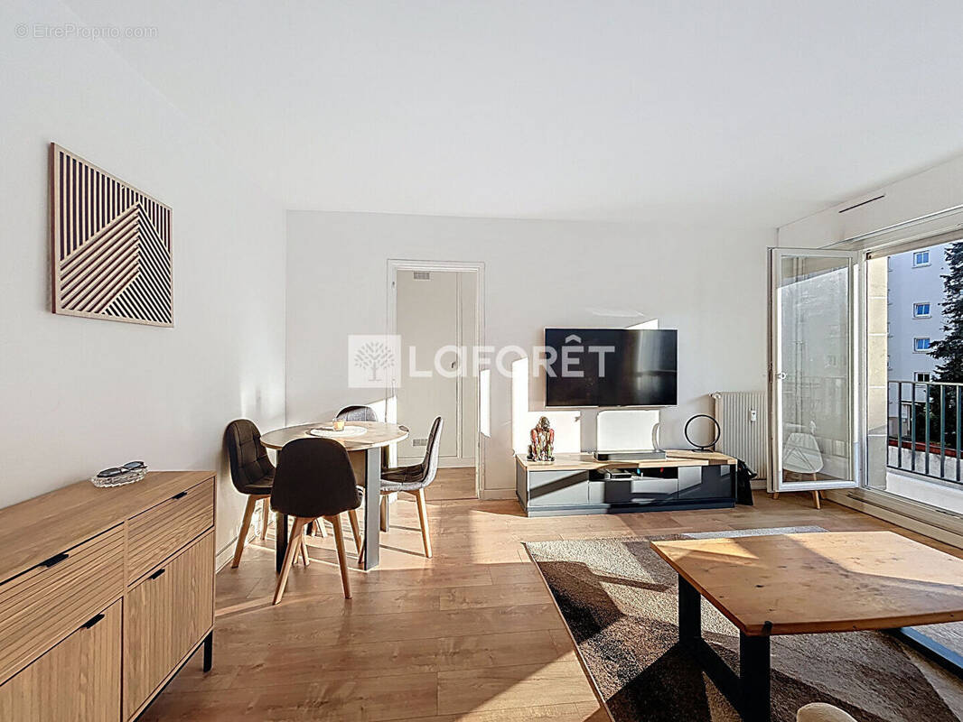 Appartement à LE VESINET