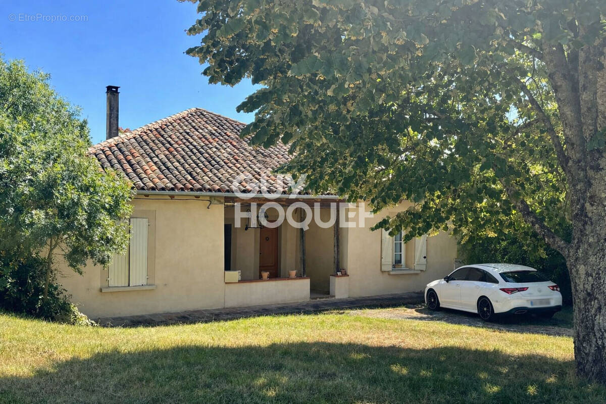Maison à CADOURS