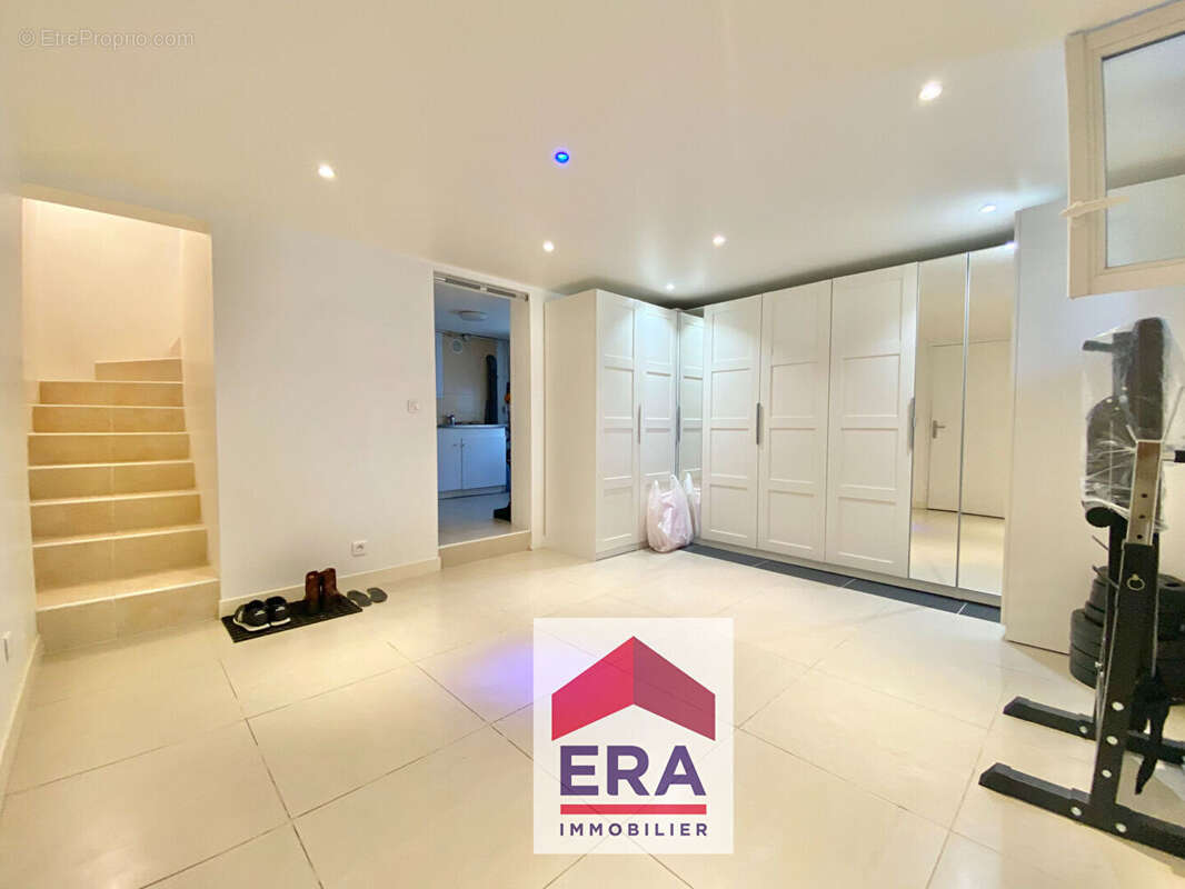 Maison à SARTROUVILLE