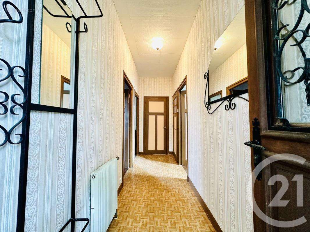 Maison 230 m² à La Porcherie  - photo 30