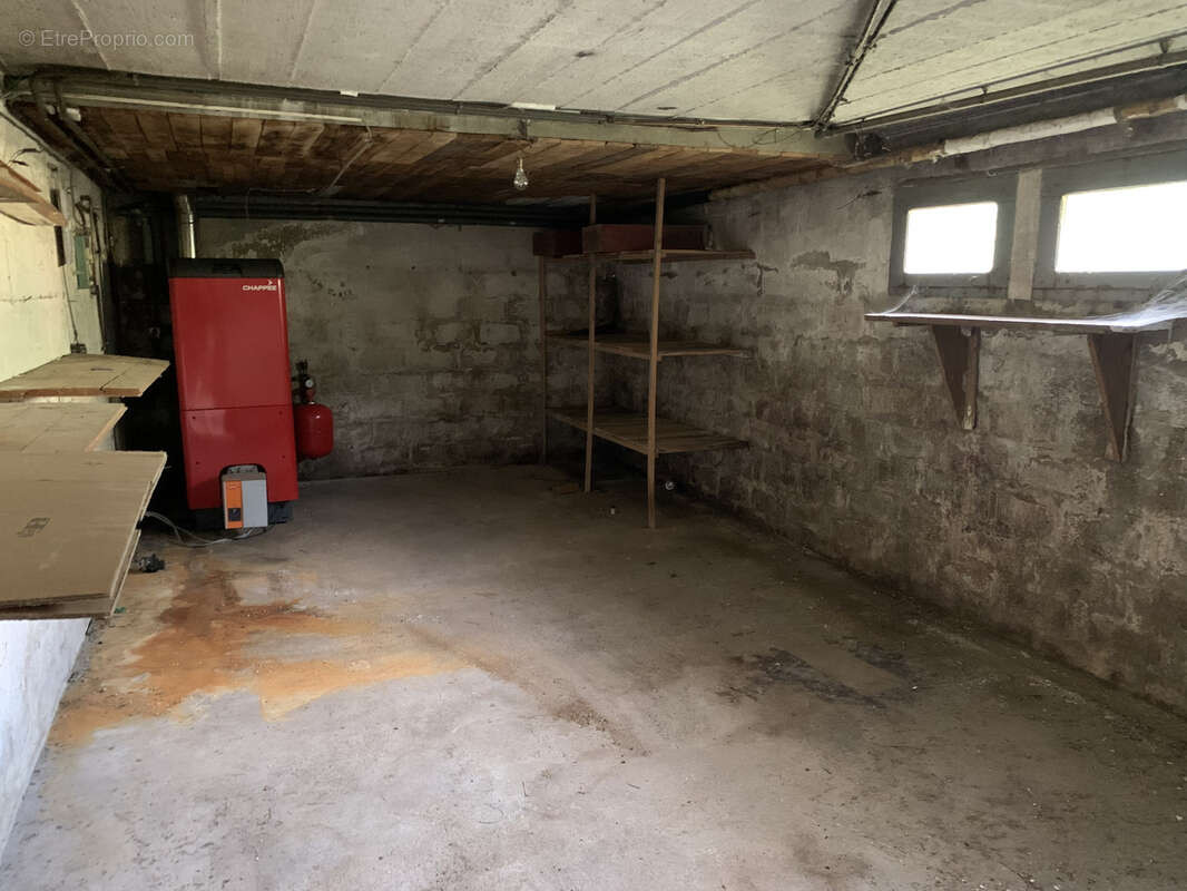 Maison à MONTACHER-VILLEGARDIN