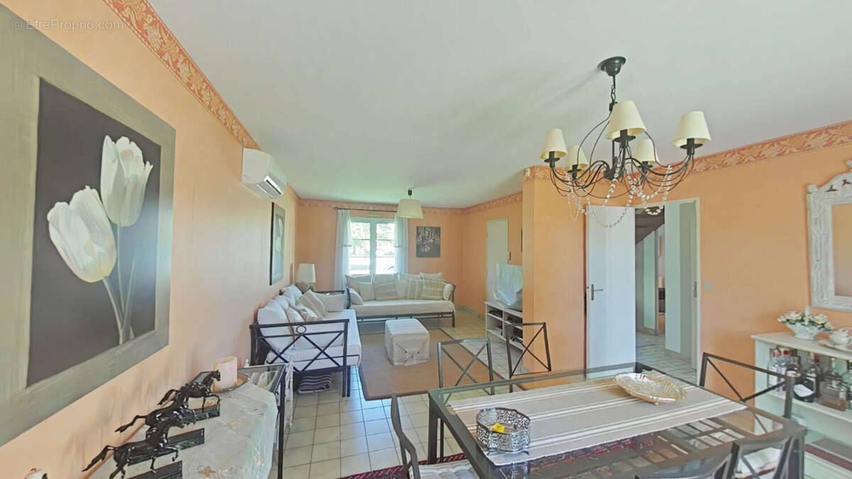 Maison à JOUE-LES-TOURS