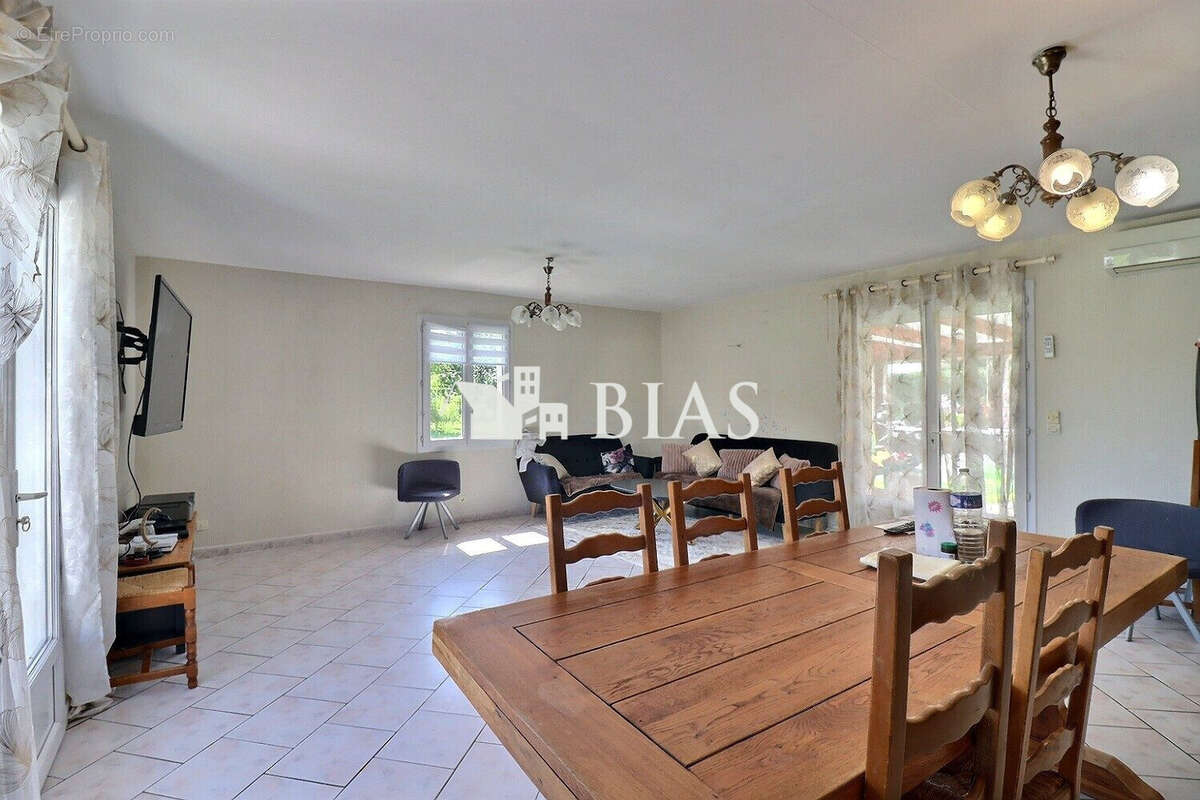 Maison 133 m² à Dozule  - photo 3