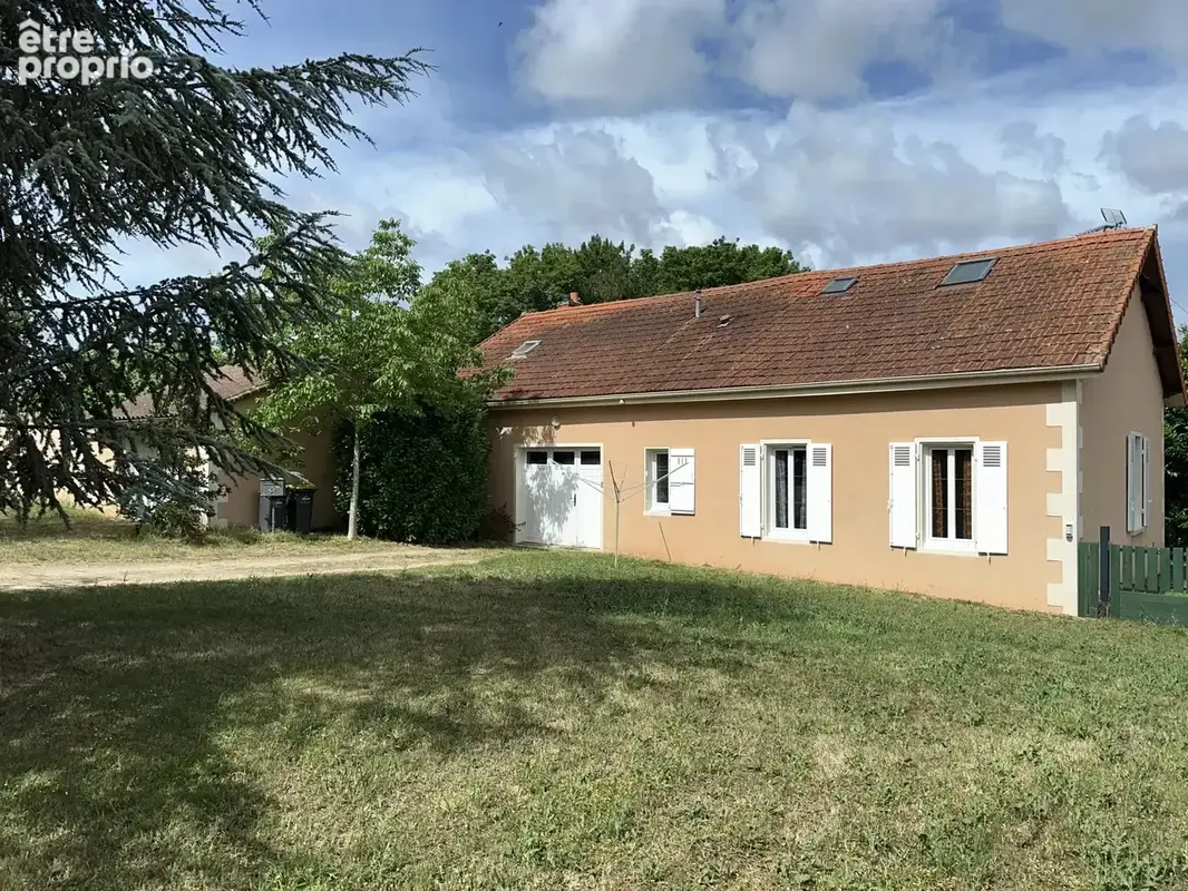 Maison 5 pièces 107 m² à vendre à Lhommaize (86410) - photo 1