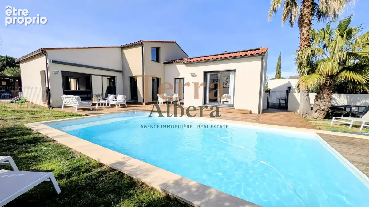 SAINT-GENIS-DES-FONTAINES - Grande villa contemporaine sans aucuns travaux - photo 9