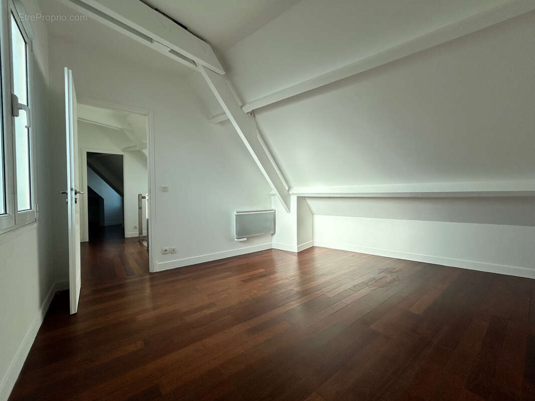 Lina (91) - maison de ville a vendre - triplex avec garages - photo 9