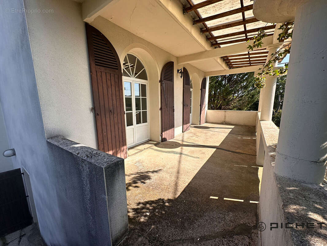 Maison style basque - Beaux espaces - photo 2
