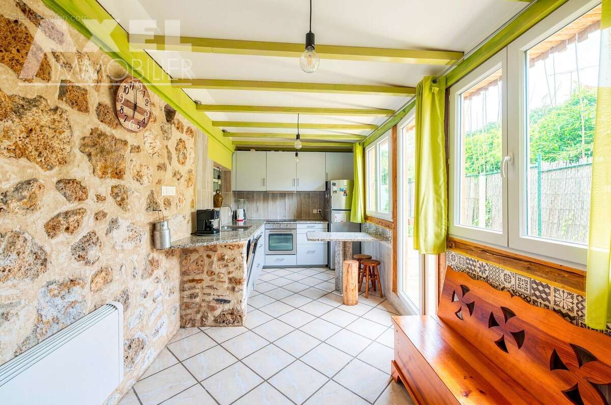 Maison à BOIS-D'ARCY