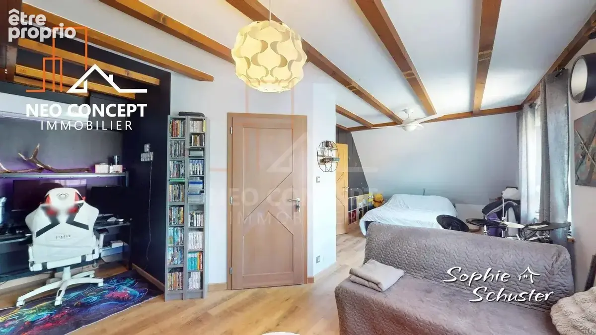 Maison climatisée rénovée avec goût – Confort, espace et luminosité - photo 17