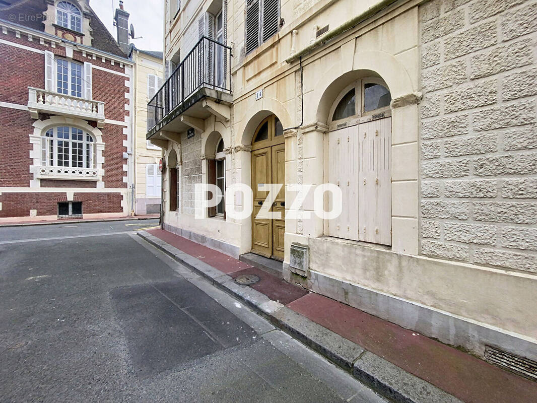 Appartement à TROUVILLE-SUR-MER