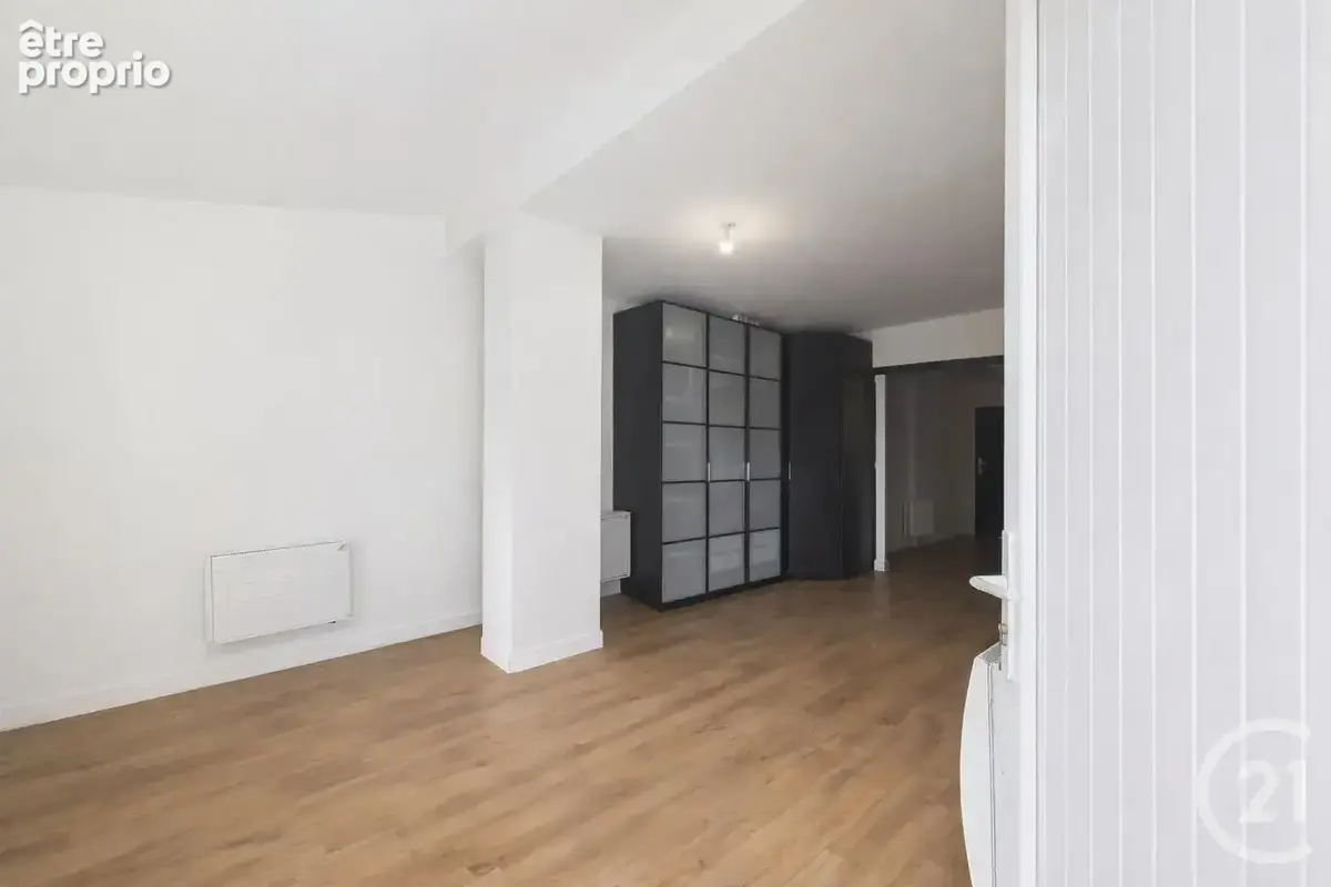 Appartement 4 pièces 150 m² à vendre à Chartres (28000) - photo 7