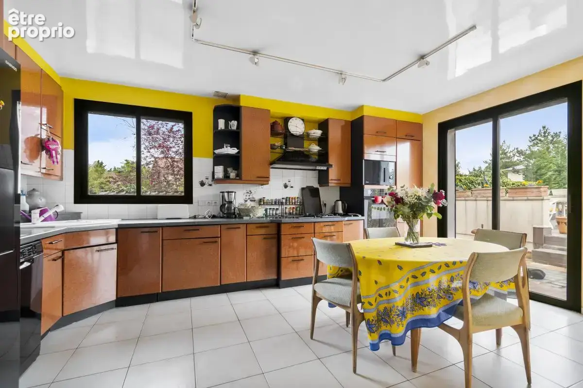 Maison 8 pièces 220 m² à vendre à Croissy-Sur-Seine (78290) - photo 5