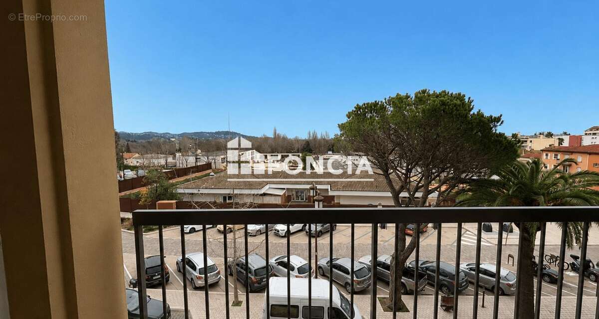 Appartement à MANDELIEU-LA-NAPOULE