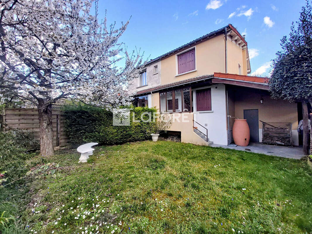 Maison à VILLEMOMBLE