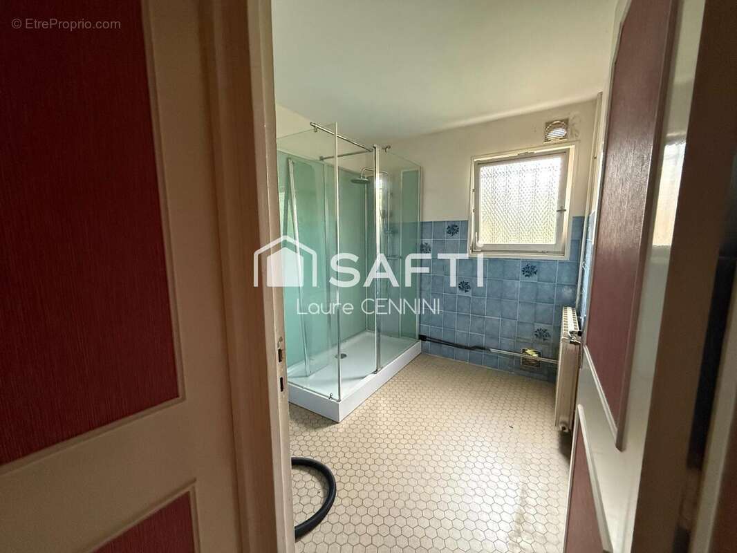 Maison 115 m² à Valreas  - photo 3