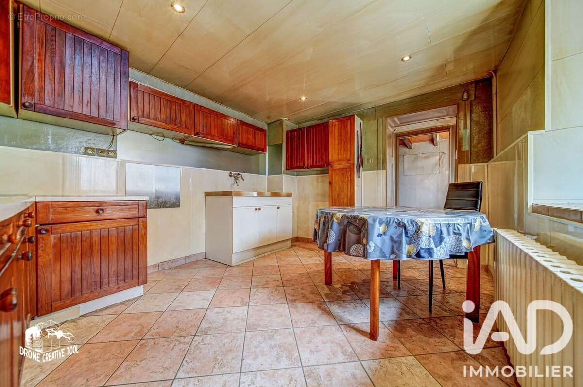 Maison 102 m² à Puttelange-Les-Thionville  - photo 4