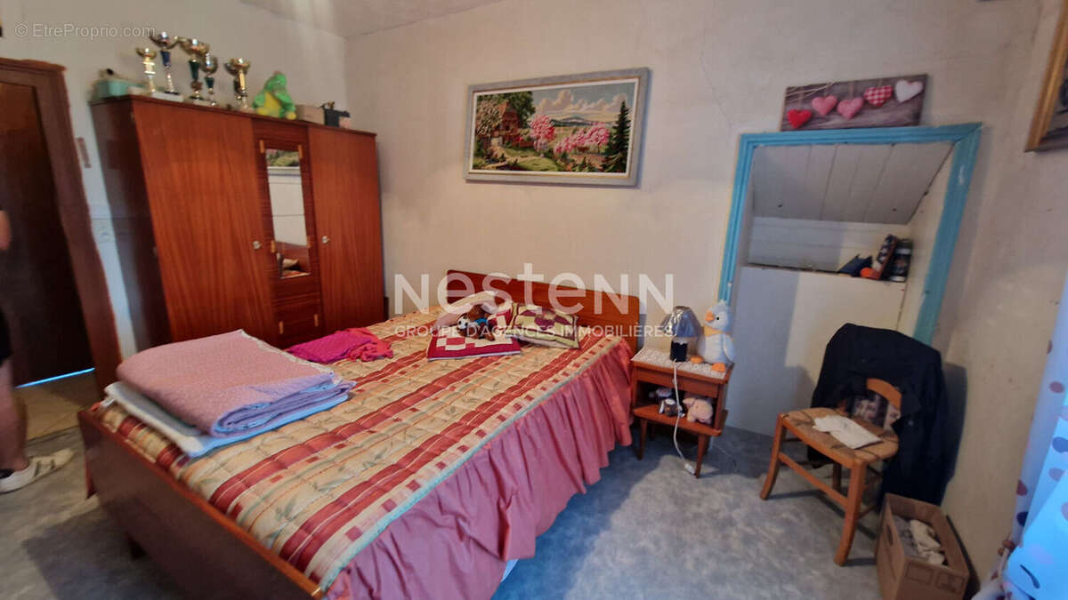 Maison à SAINT-SAUD-LACOUSSIERE