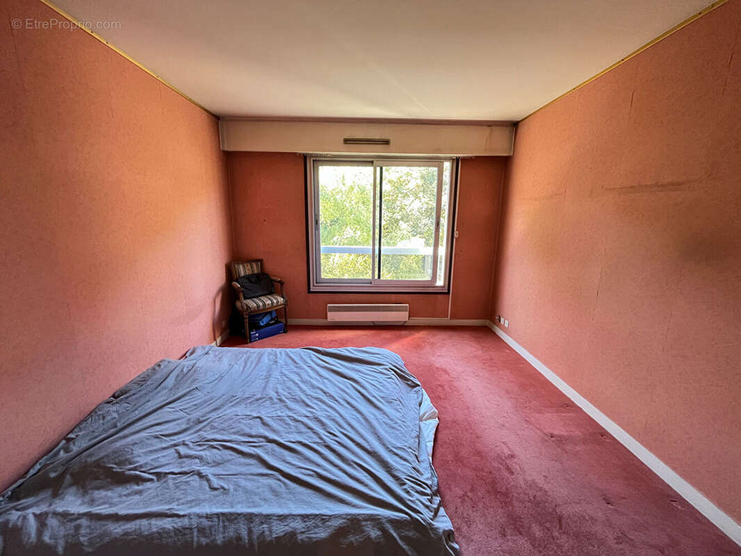 Appartement à SURESNES