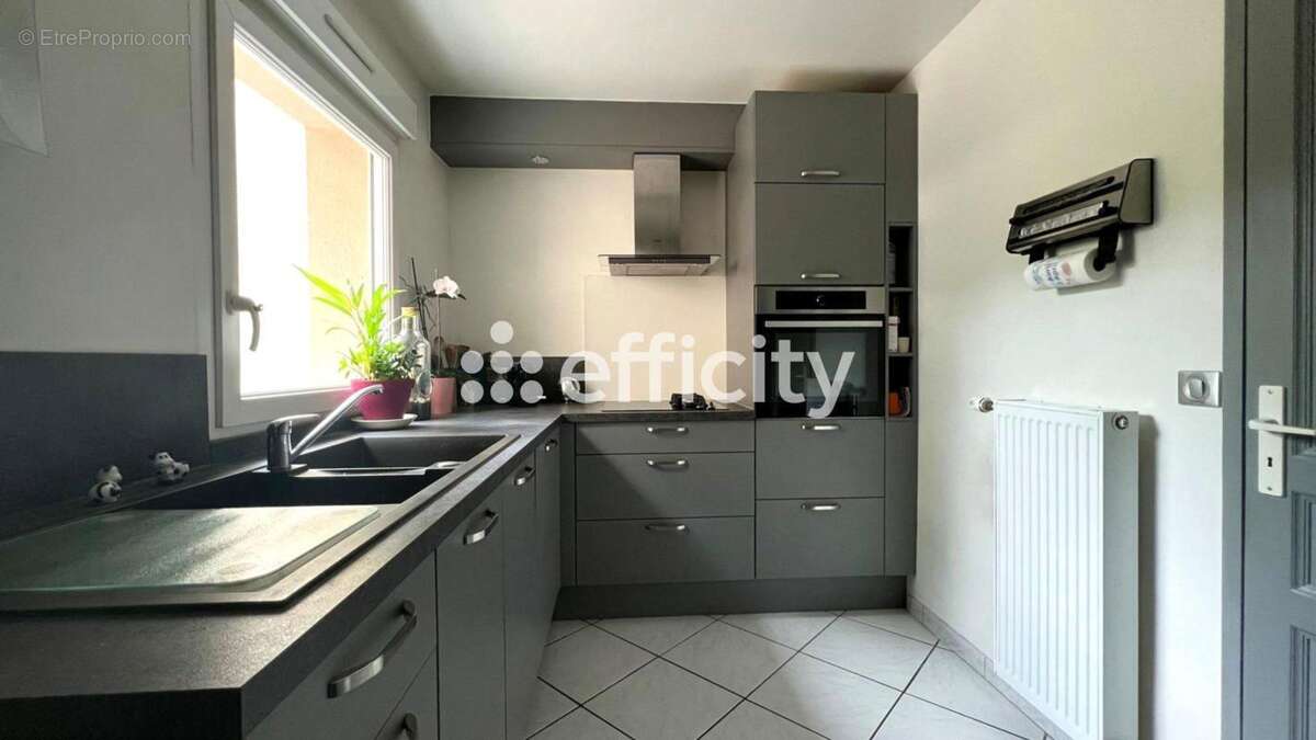 Maison 140 m² à Brunoy  - photo 6