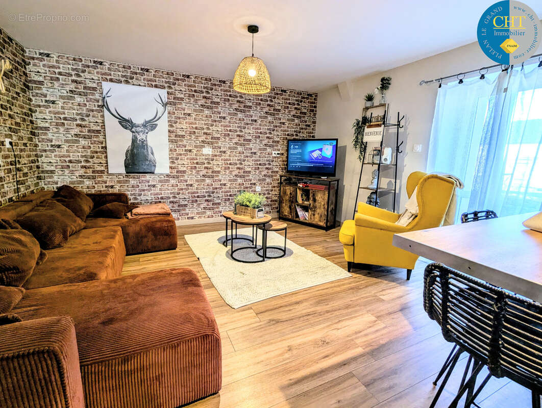 Maison à LES BRULAIS