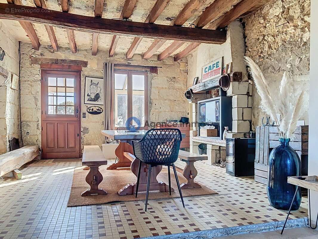 Maison à CHATEAU-LA-VALLIERE