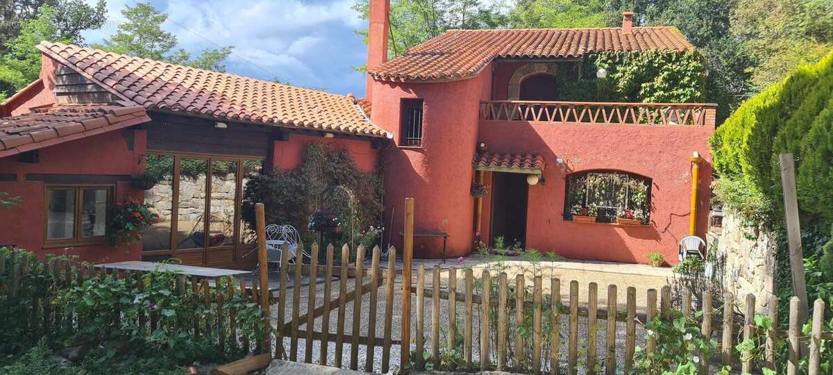 Photo 4 - Maison à SAINT-LAURENT-DE-CERDANS