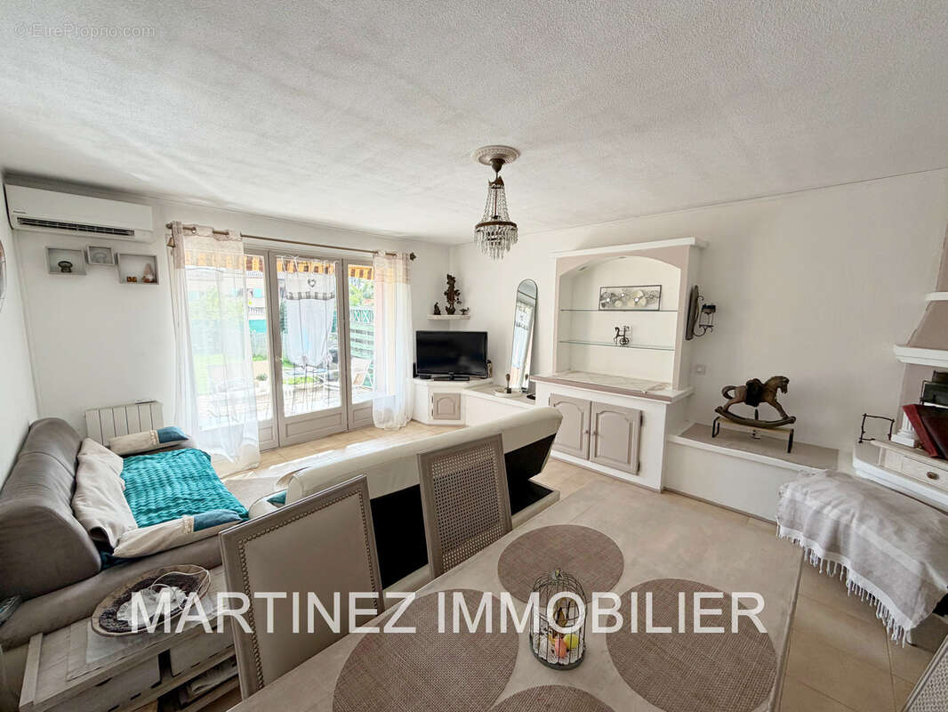 Maison à VILLENEUVE-LOUBET