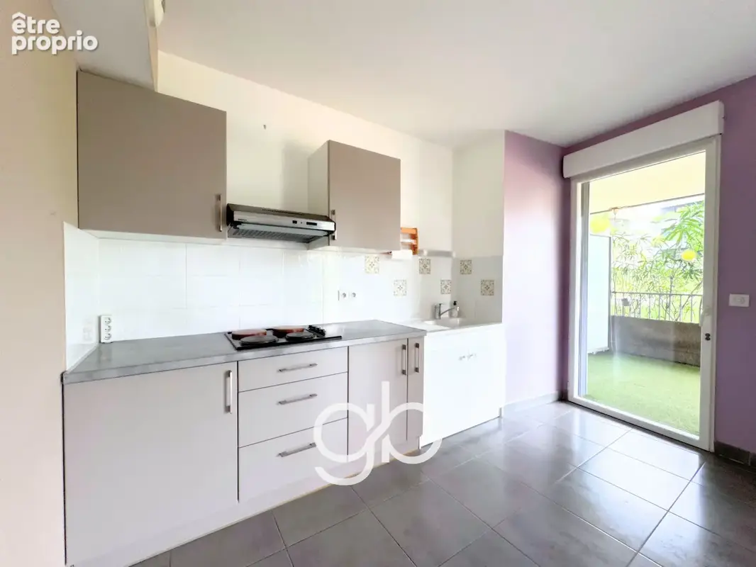 À vendre   appartement t2 de 50 m2 avec terrasse de 22 m2 et parking   montpellier antigone - photo 4