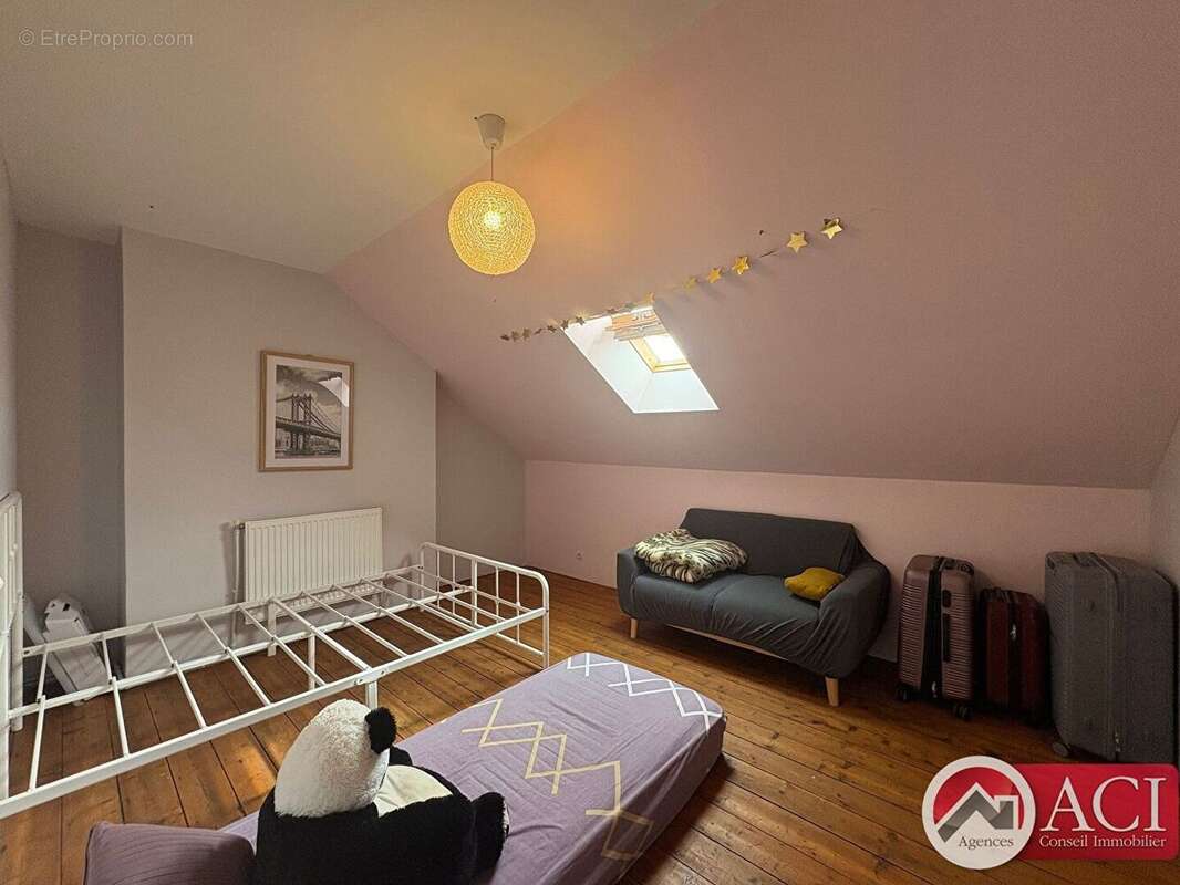 Belle Maison 5 pièce(s) - photo 7