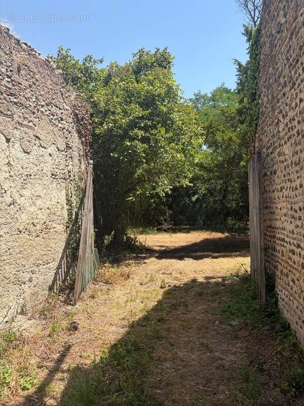 PLAISANCE du GERS proche(32): ANCIENNE PROPRIETE BOURGEOISE avec dépendances, bois, petit etang, 2 hectares,CALME, sans vis à vi - photo 14