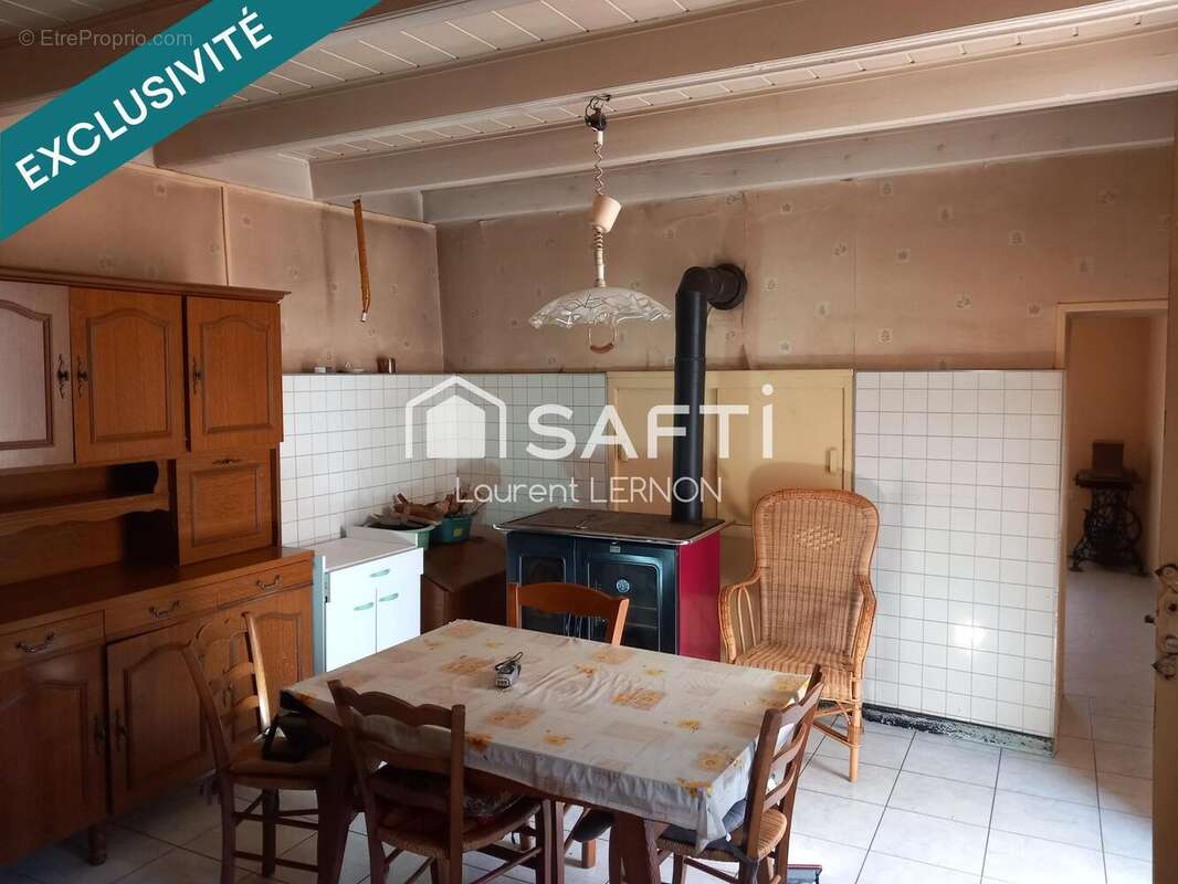 Maison 85 m² à Gevigney-Et-Mercey  - photo 6