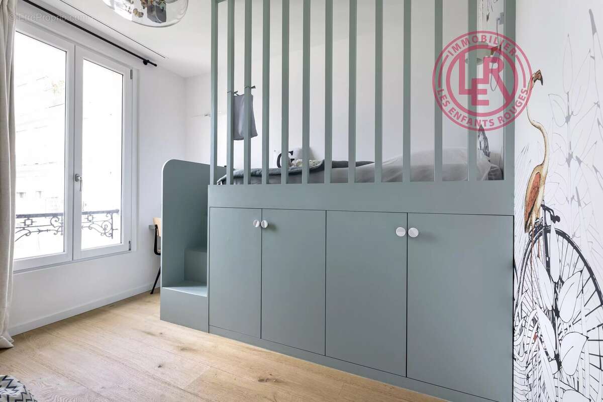 Appartement à PARIS-11E