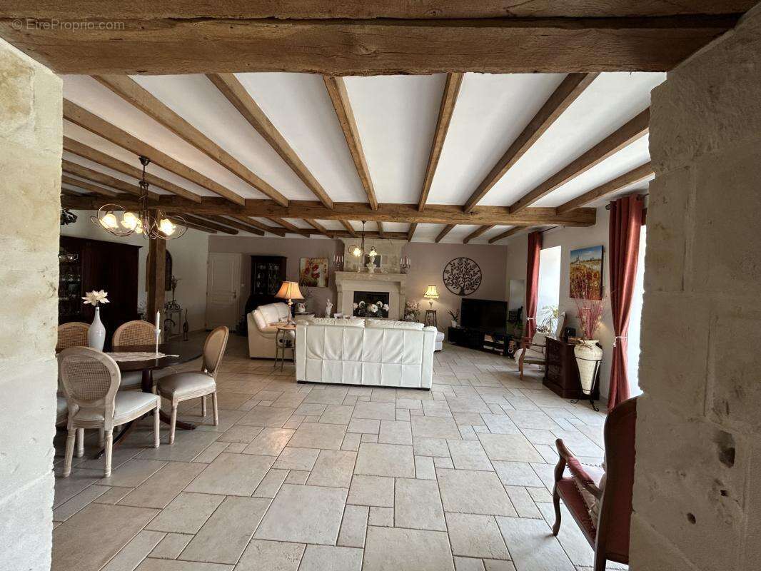 Maison à GOURNAY-LOIZE