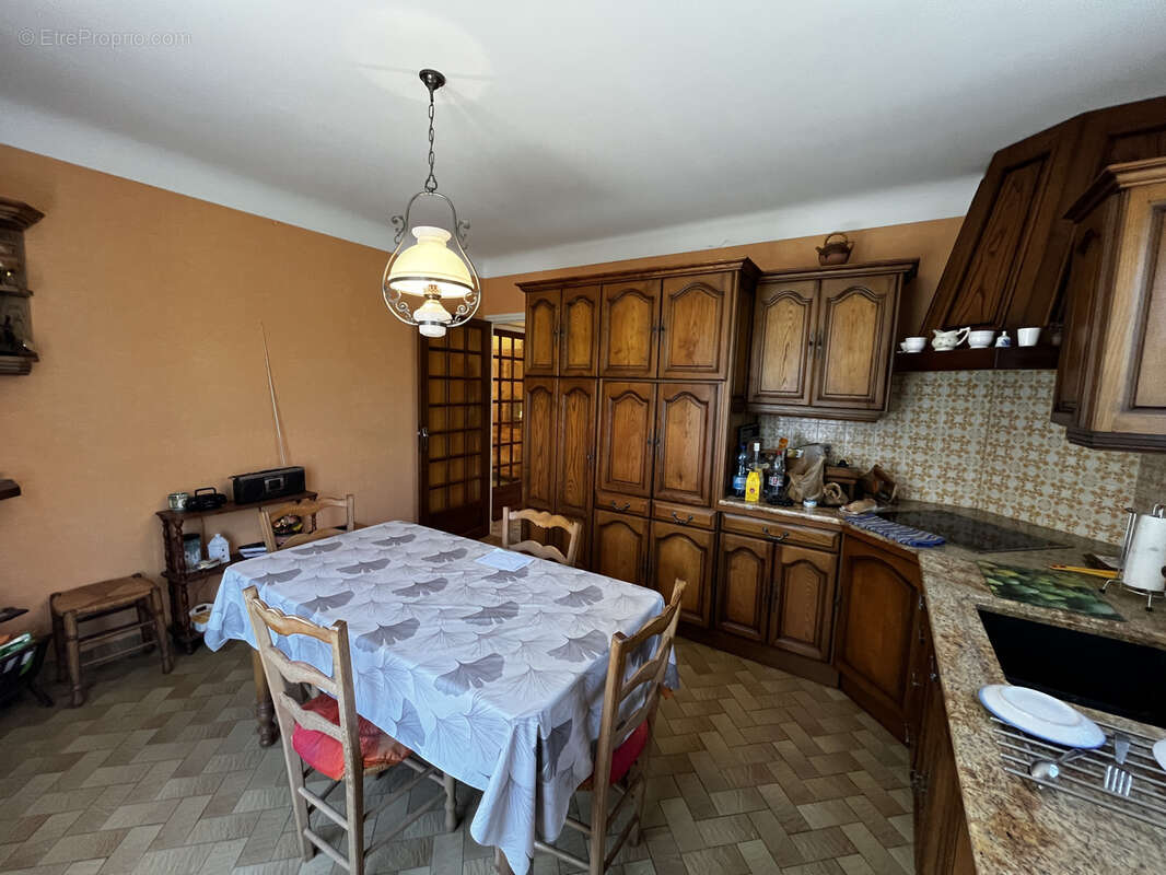 Maison à VILLEFRANCHE-DE-ROUERGUE