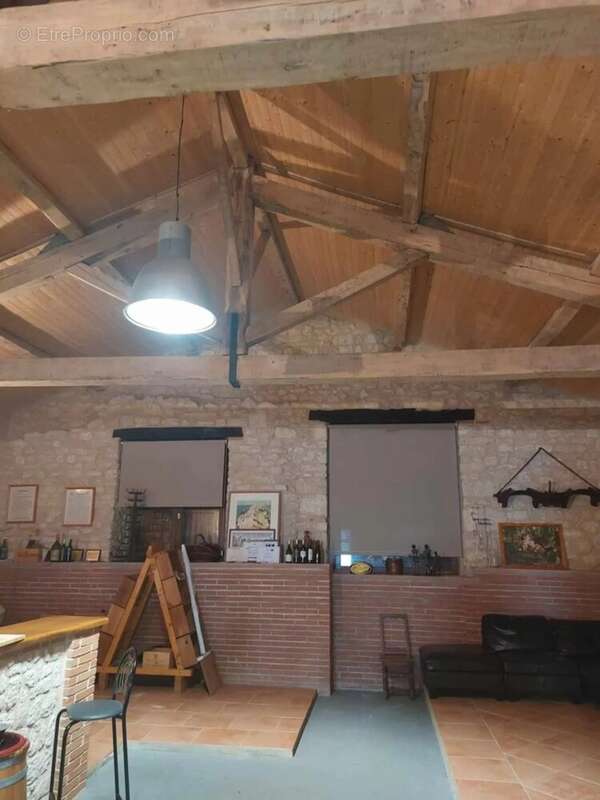 Appartement à CAHUZAC-SUR-VERE